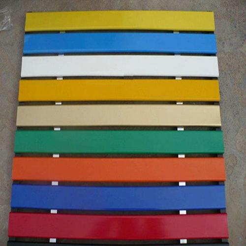 江苏产品展示 江苏复合大方板    广告扣板,是一种新型的装饰材料,由
